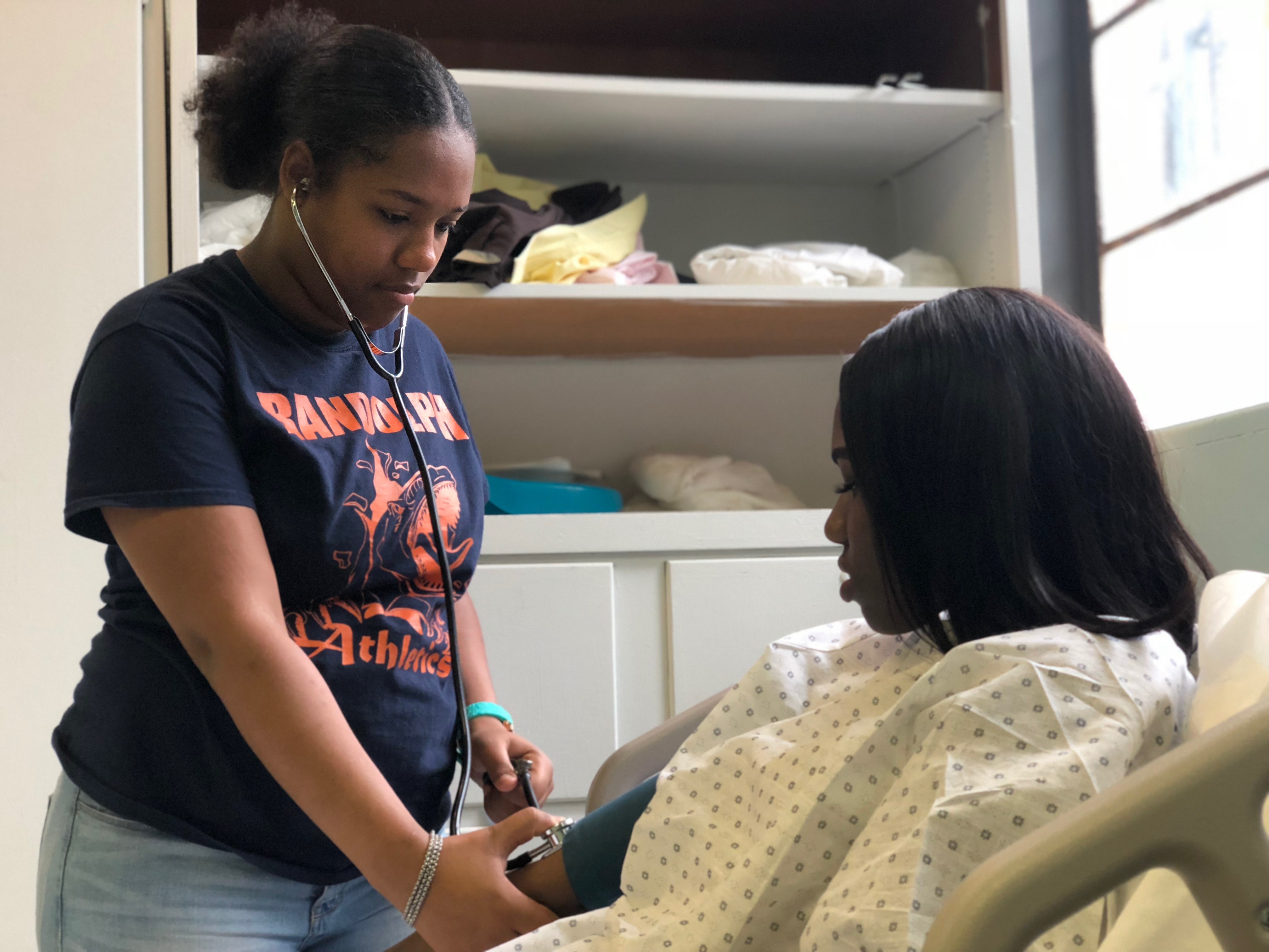 HRT students learning hospital procedures and practices.