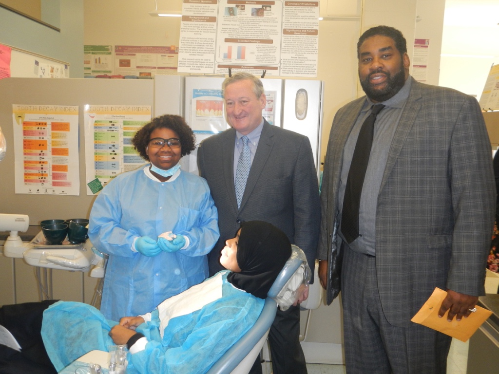 Mayor Jim Kenney visiting our Oral Health program.